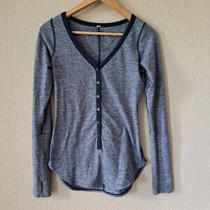 Women's Lululemon Awesome Henley Sweat-Wicking Long Sleeve Top in Size S
